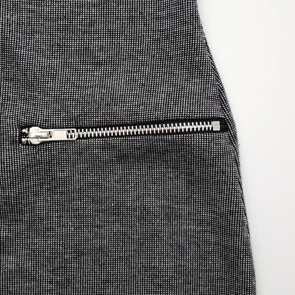 ENFOCUS Studio Dress Heathered Grey Round Pleated Neckline Zippers Stretch Sz 6 - Picture 5 of 14